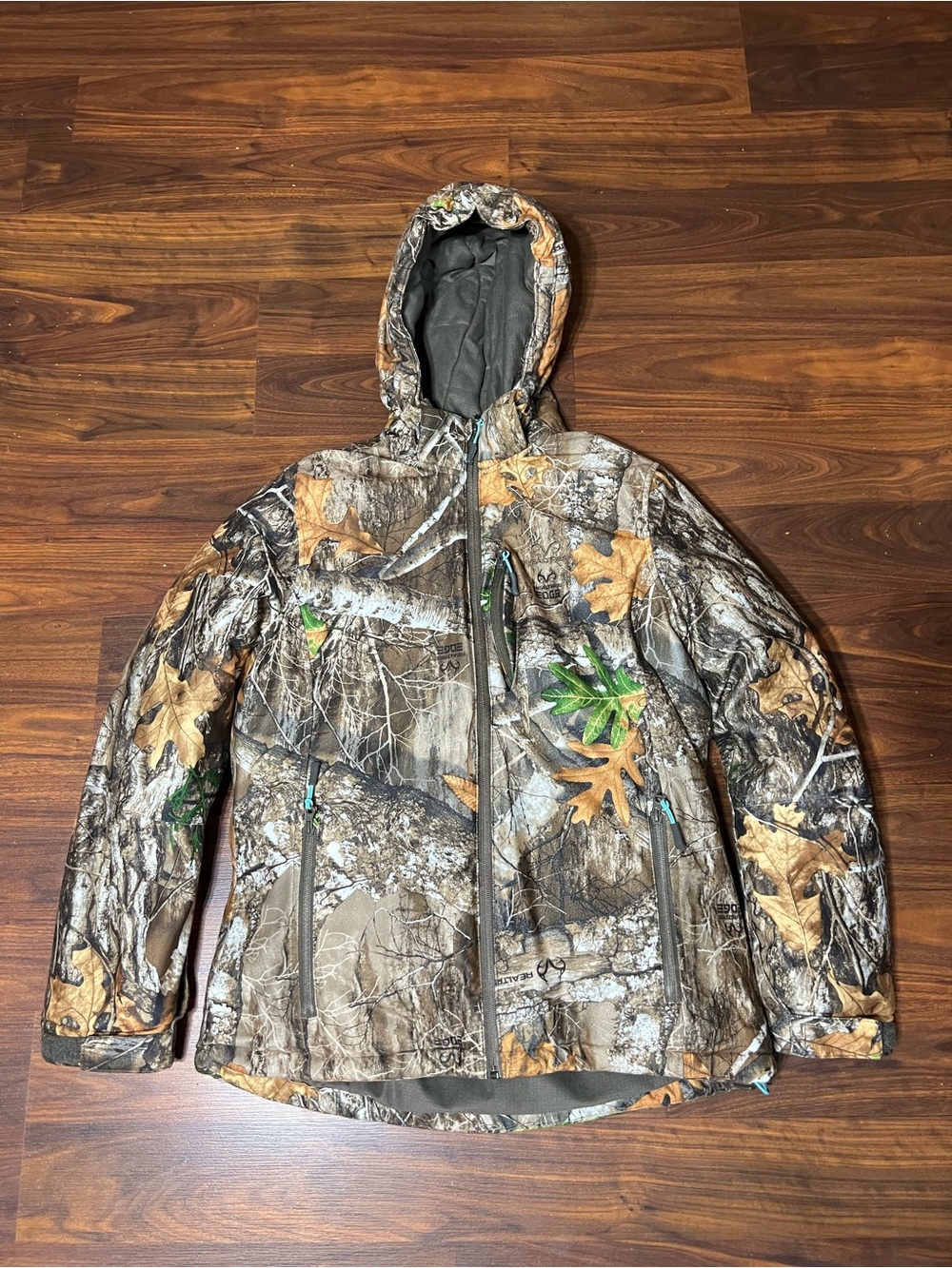 Realtree womens Hooded Camo Jacket in Brown, Green, Tan